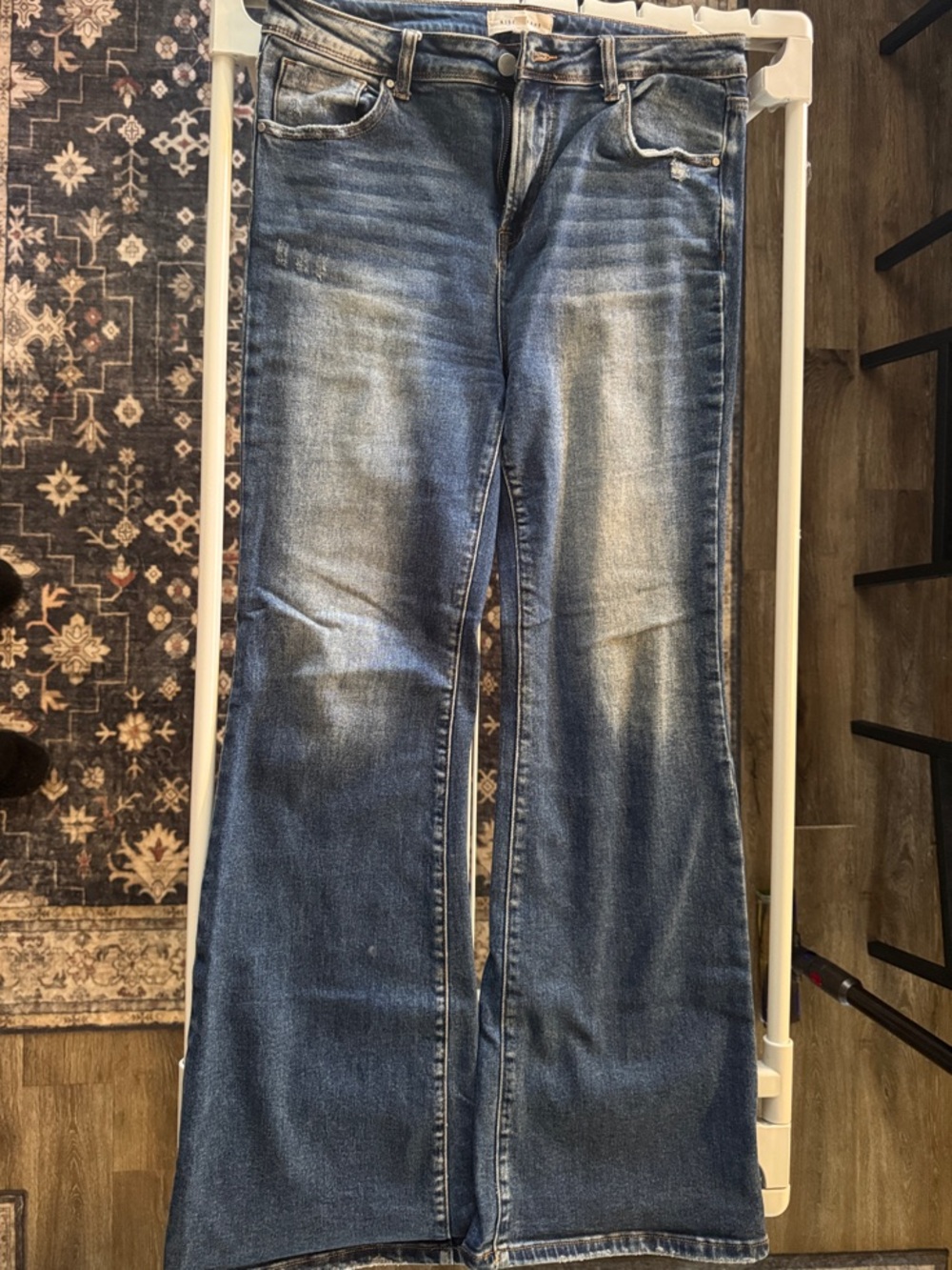 Women's Wide Leg Flare Jeans in Medium Blue Wash